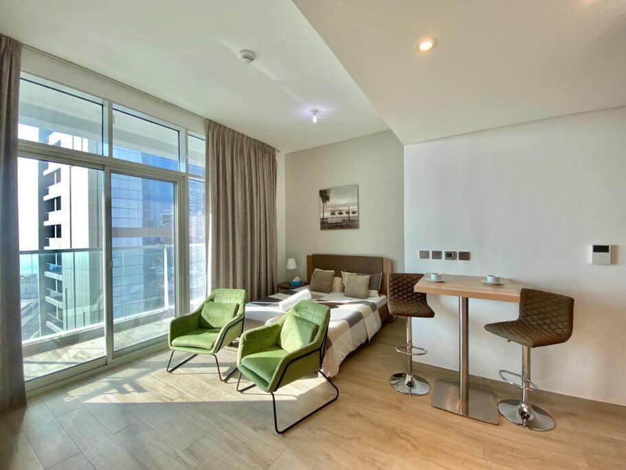 Beautiful In Marina Apartment Dubai
