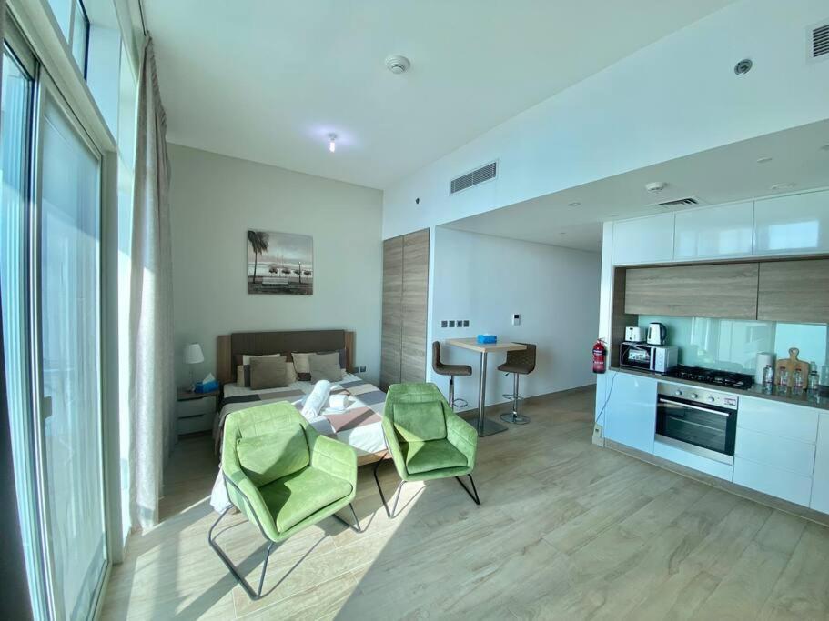 Beautiful In Marina Apartment Dubai